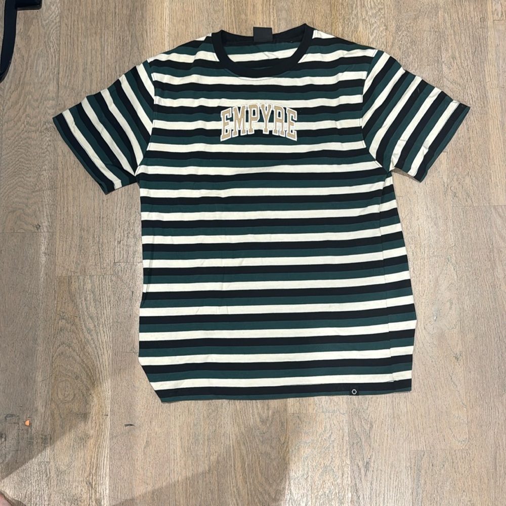 Empyre Skater T-Shirt Size Medium